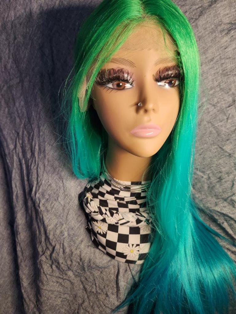 CLOVER (long lace front wig)
